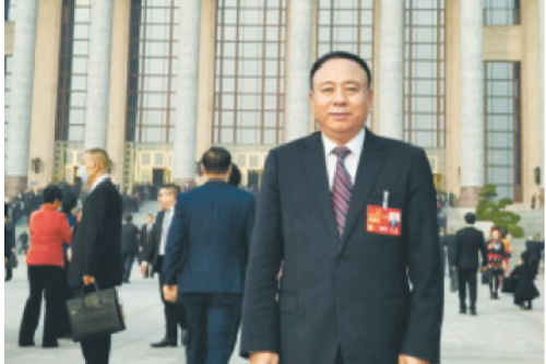 全國(guó)人大代表、九洲集團(tuán)董事長(zhǎng)李寅：提高微電網(wǎng)利用率 推動(dòng)能源結(jié)構(gòu)轉(zhuǎn)型